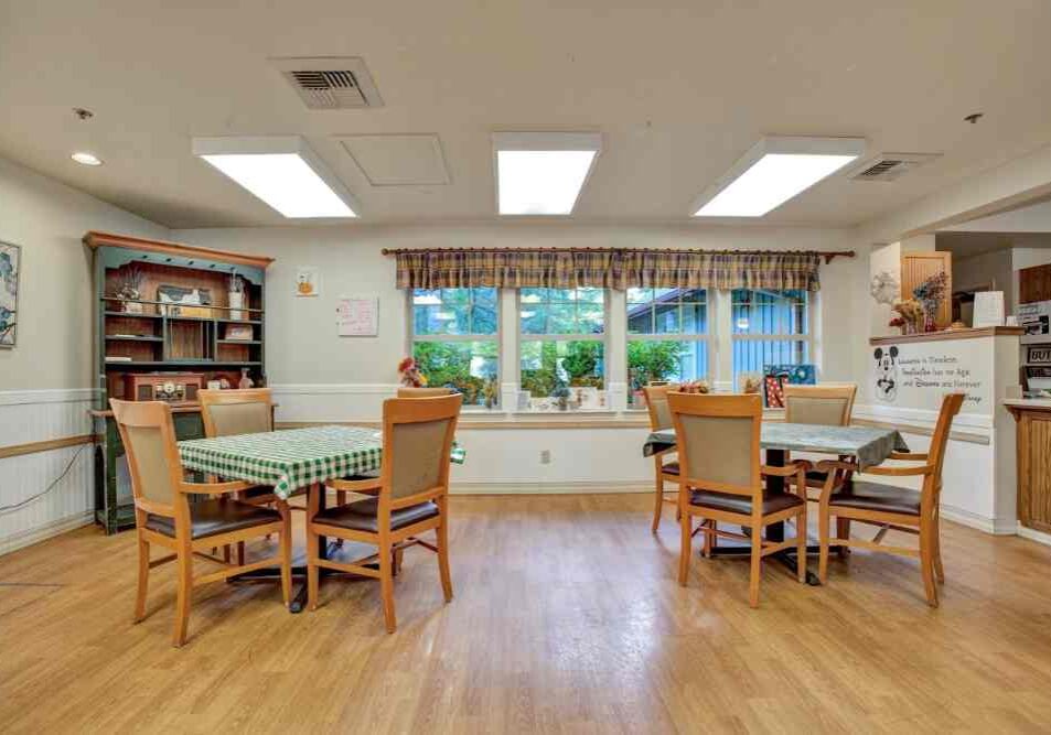 3025 14th Ave NW - Gig Harbor - Greenlake Senior Living Gig Harbor